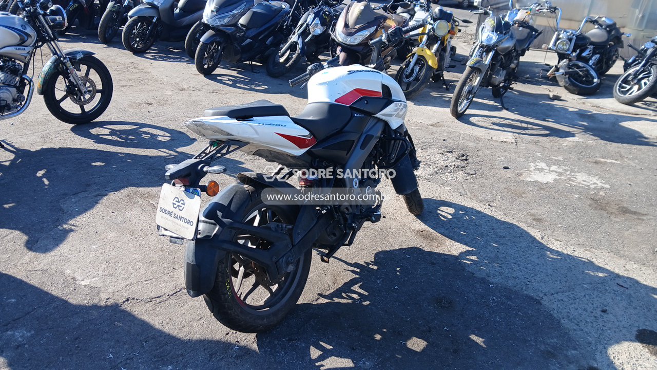 Bajaj Dominar Ns200 - 2025/2026 — foto 4 de 8
