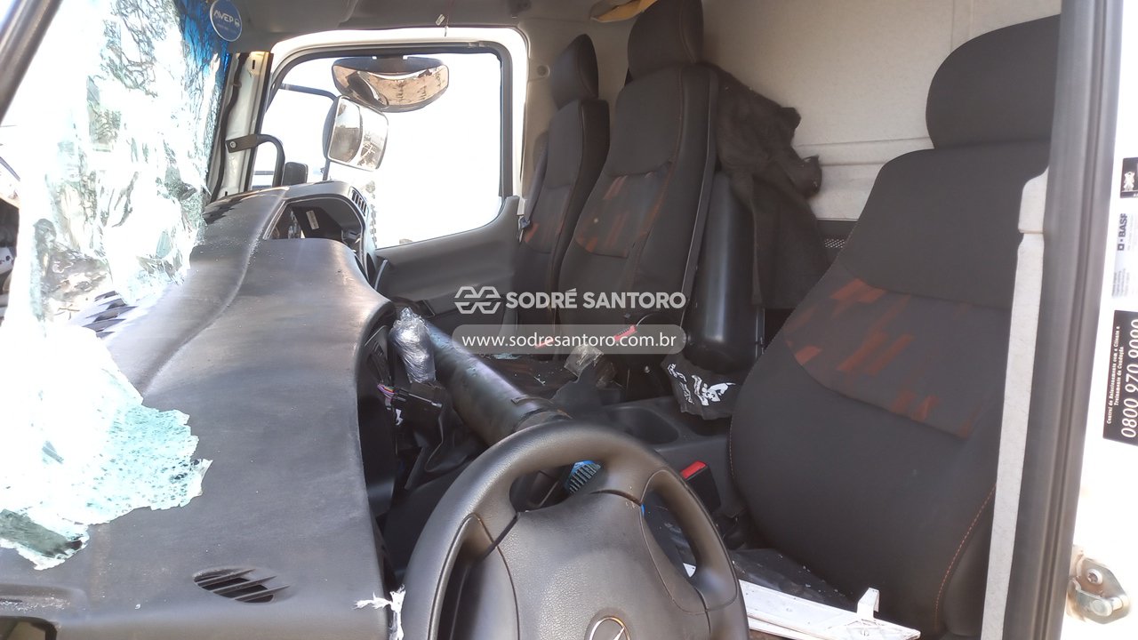 Mercedes-benz Accelo 1017 CE - 2025/2025 — foto 10 de 12
