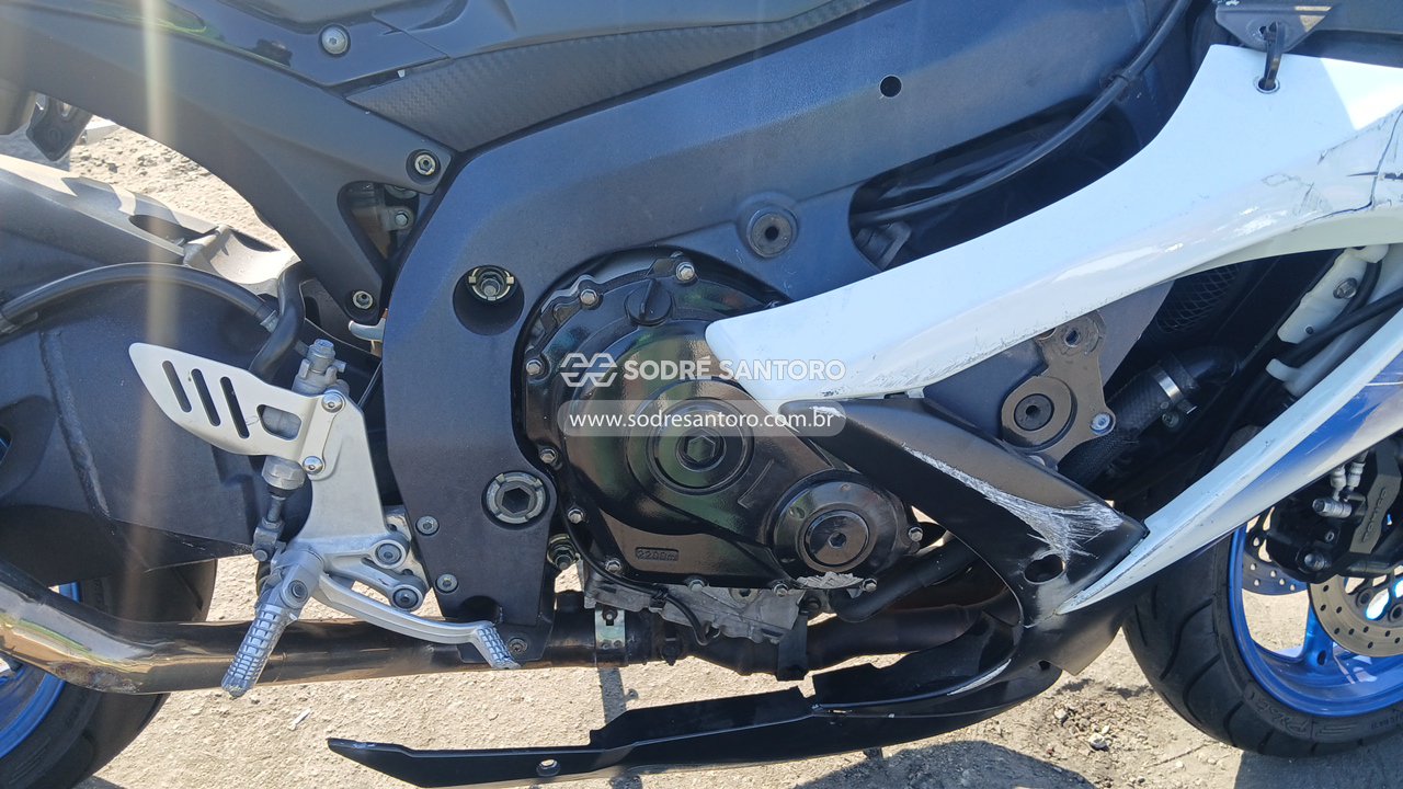 Suzuki Gsxr 750 - 2011/2012 — foto 6 de 12