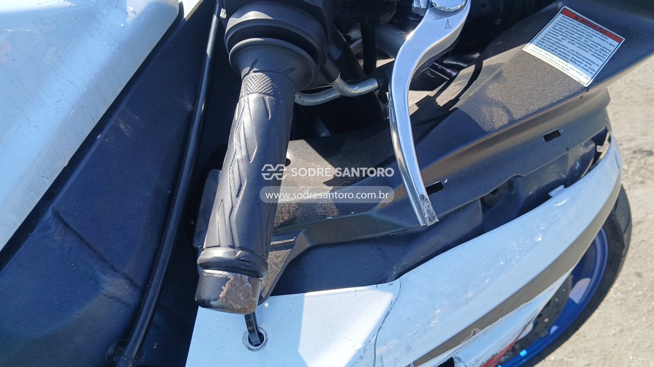 Suzuki Gsxr 750 - 2011/2012 — foto 12 de 12