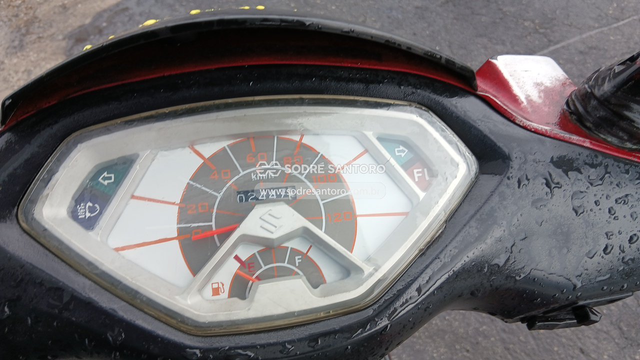 Suzuki Burgman I - 2011/2012 — foto 7 de 12