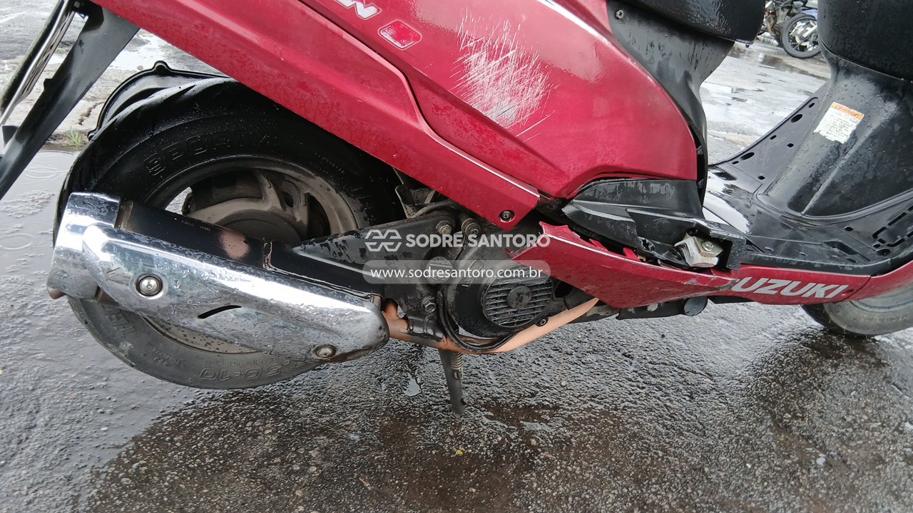 Suzuki Burgman I - 2011/2012 — foto 5 de 12