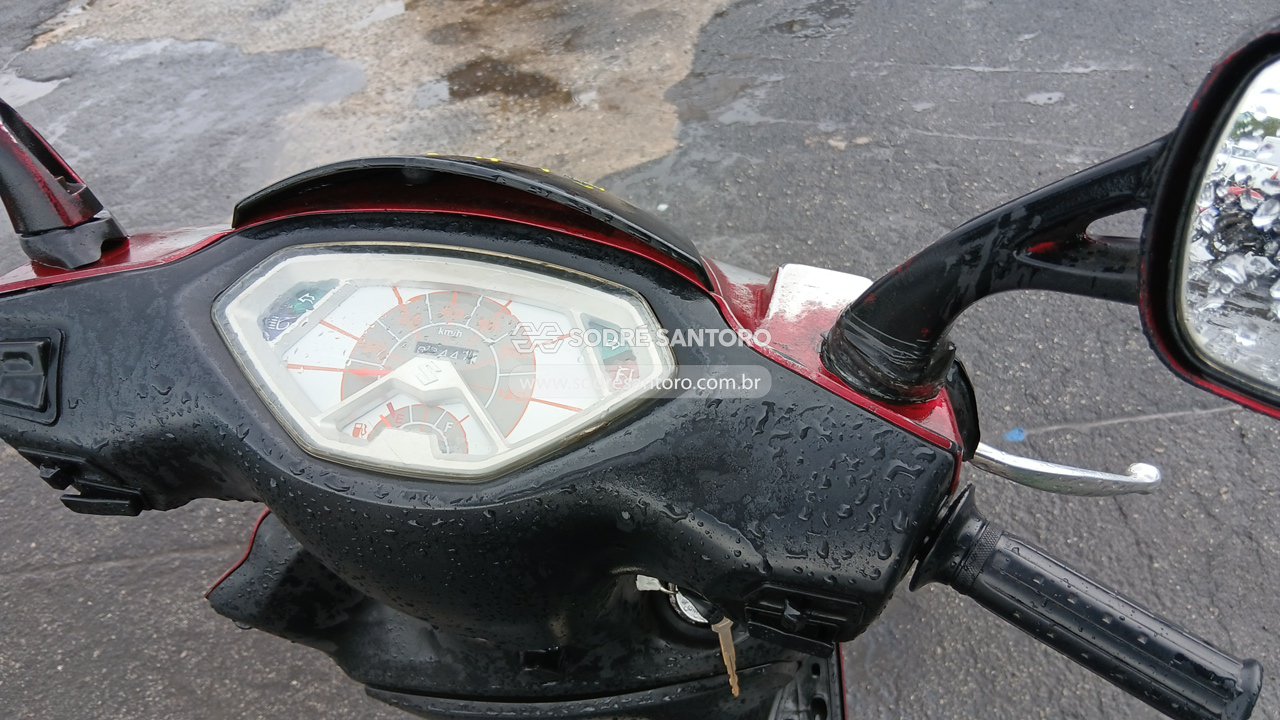 Suzuki Burgman I - 2011/2012 — foto 8 de 12