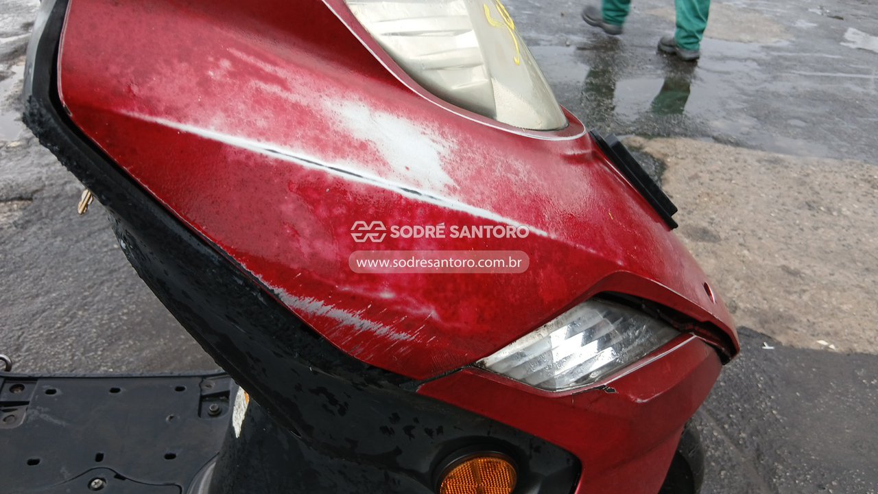 Suzuki Burgman I - 2011/2012 — foto 12 de 12