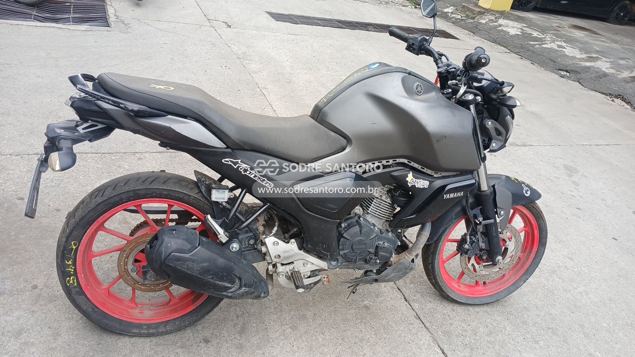 Yamaha Fz15 Fazer Abs - 2025/2025 — foto 4 de 12
