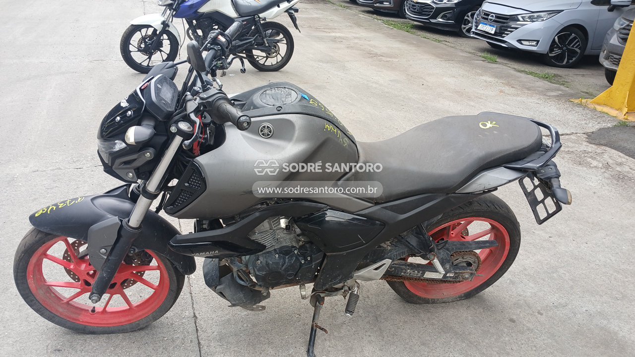 Yamaha Fz15 Fazer Abs - 2025/2025 — foto 3 de 12