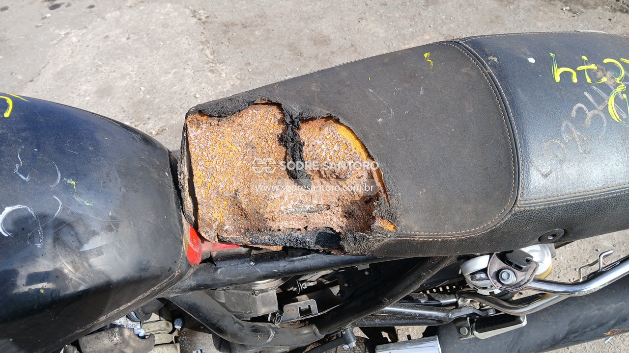 Royal Enfield Int 650 - 2023/2024 — foto 8 de 12