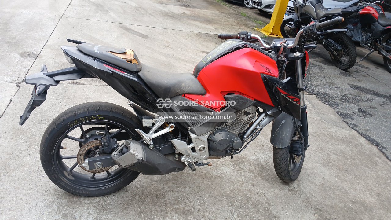 Honda CB 300f Twister Abs - 2023/2023 — foto 4 de 10