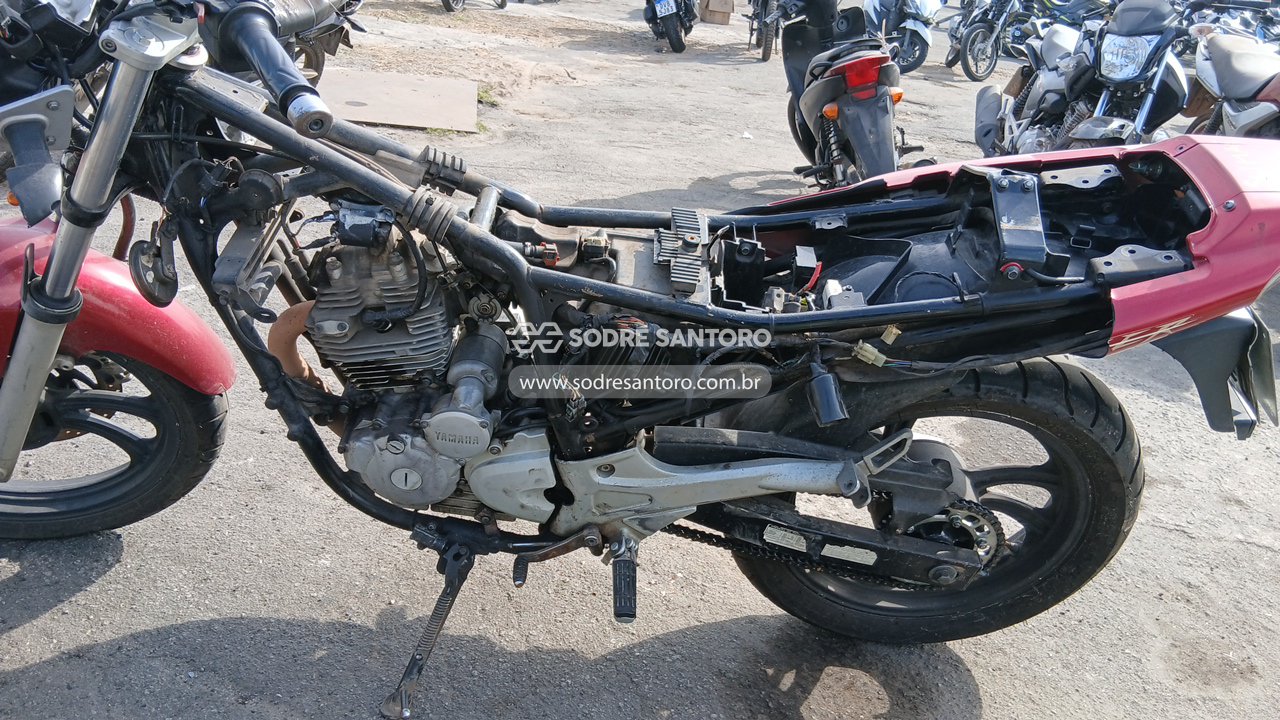 Yamaha Fazer YS 250 - 2009/2010 — foto 5 de 6