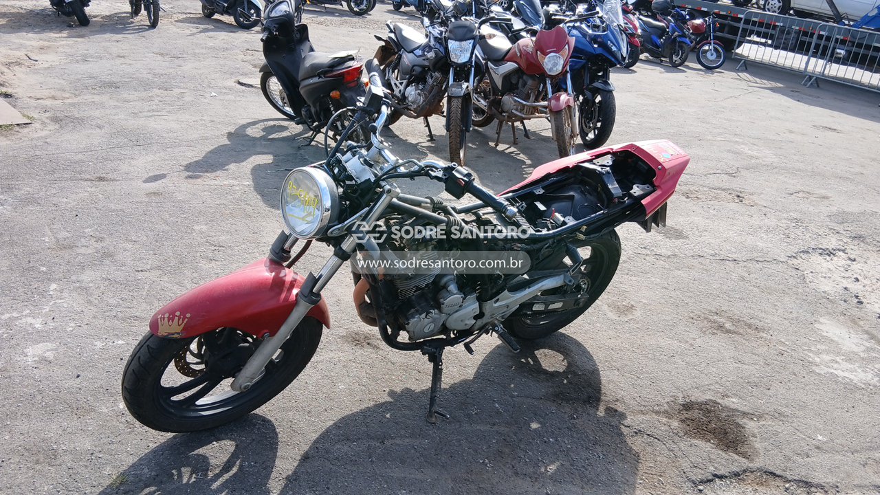 Yamaha Fazer YS 250 - 2009/2010 — foto 3 de 6