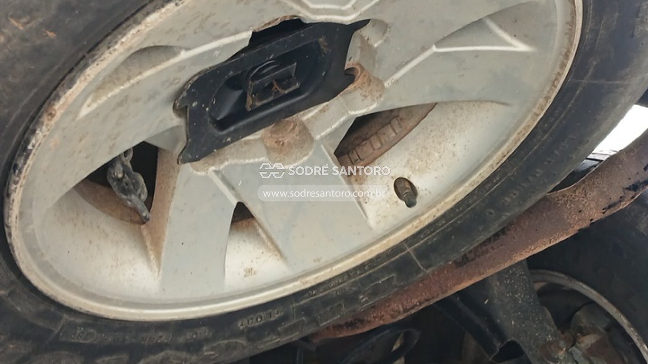 Mitsubishi Pajero SP 4x4 Gls - 2001/2002 — foto 9 de 12