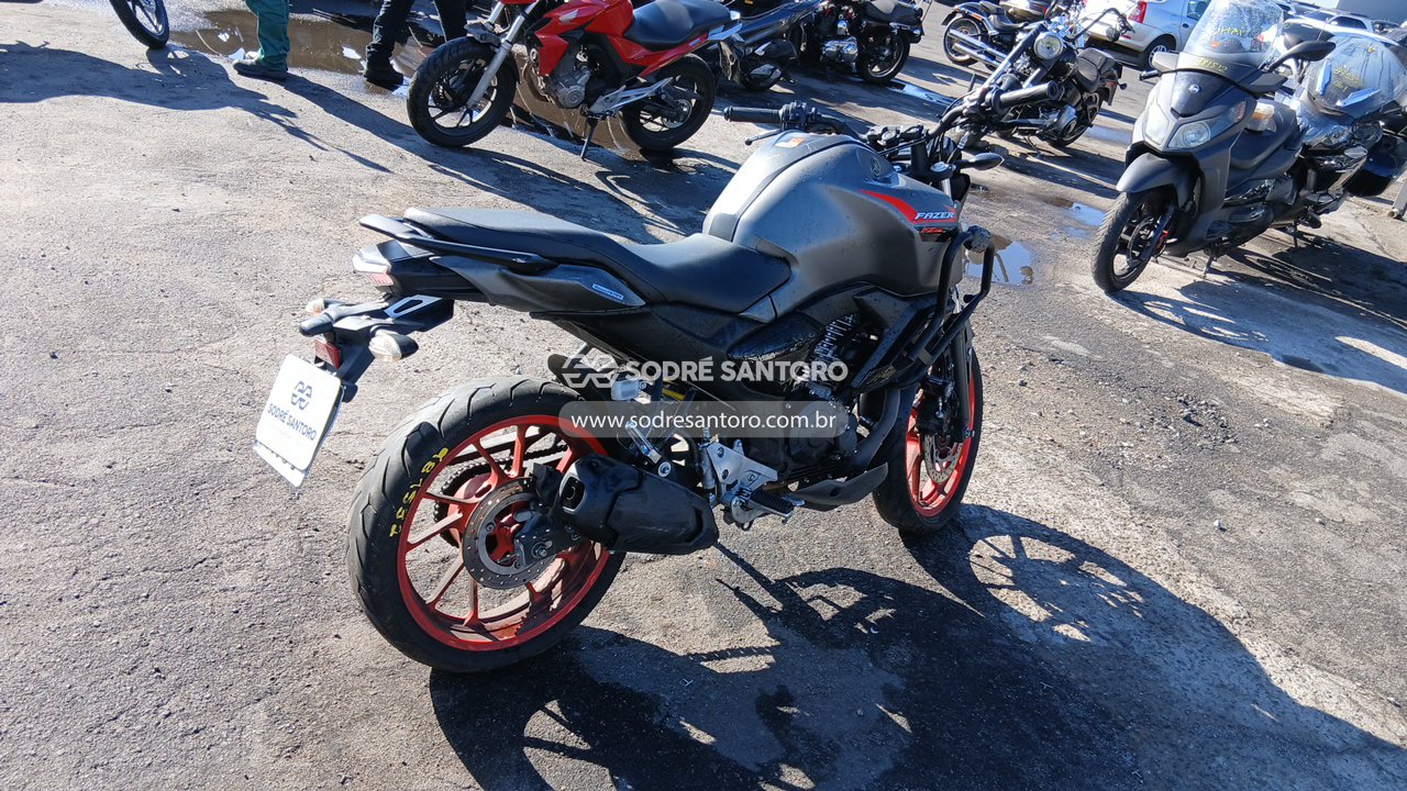 Yamaha Fz15 Fazer Abs - 2025/2025 — foto 4 de 11