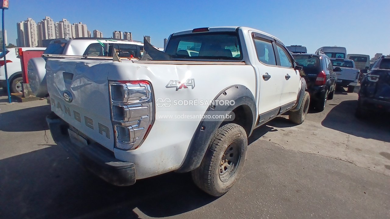Ford Ranger XL - 2013/2014 — foto 4 de 12