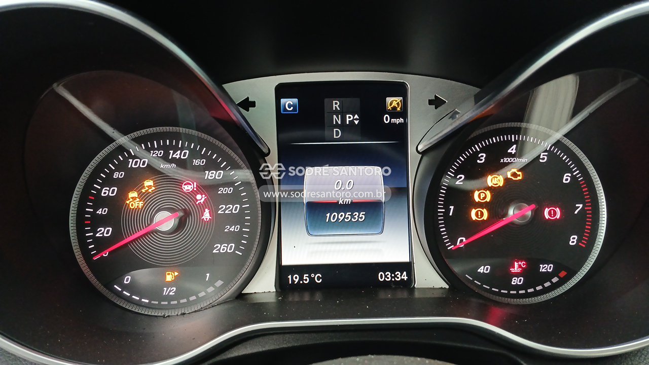 Mercedes-benz C250 - 2015/2016 — foto 7 de 12