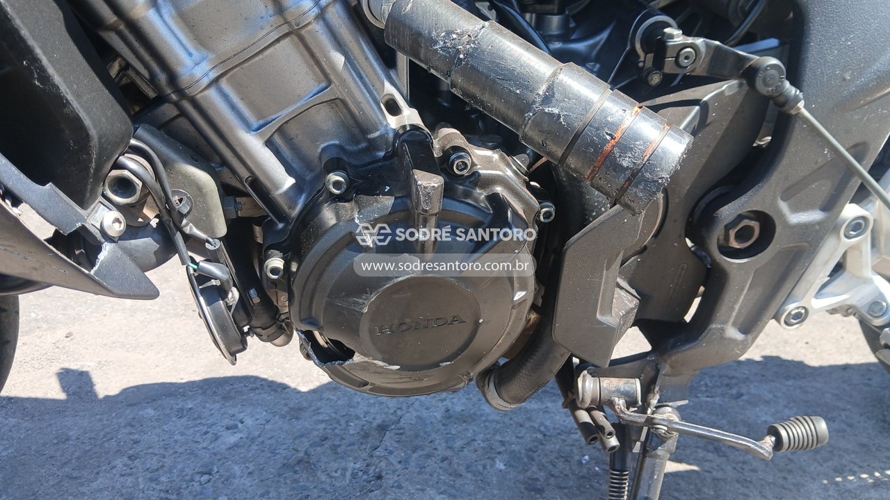 Honda CB 650f - 2015/2015 — foto 9 de 12