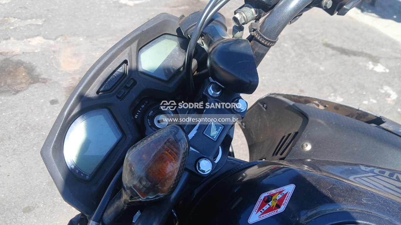 Honda CB 650f - 2015/2015 — foto 11 de 12