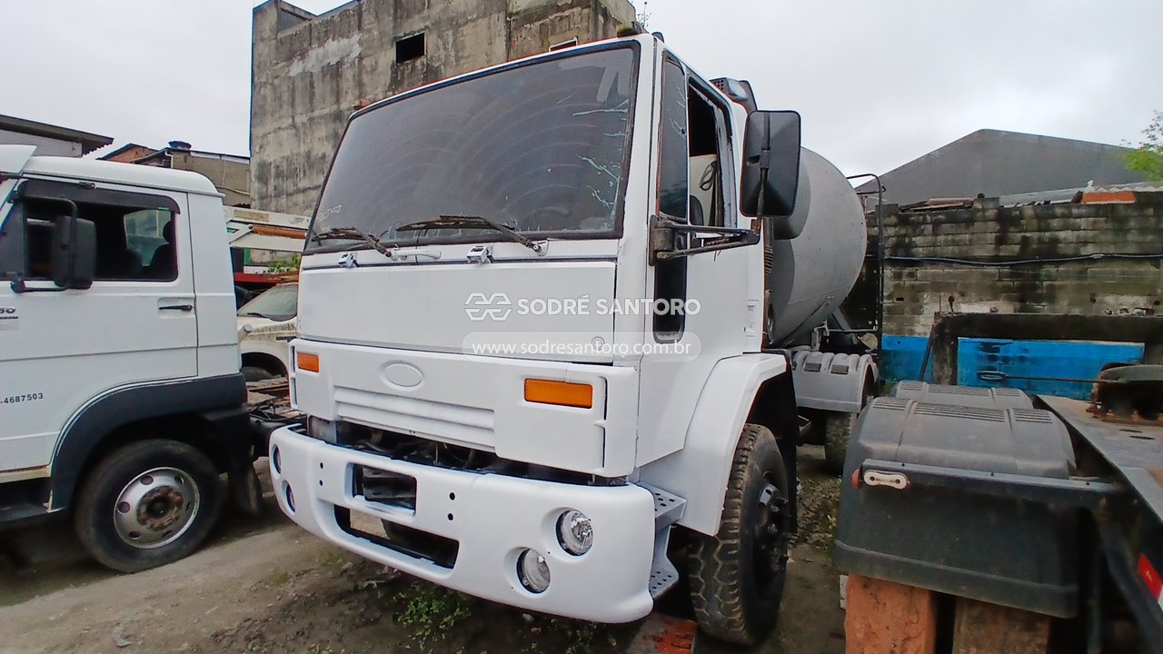 Ford Cargo 2425 - 2000/2000 — foto 3 de 12