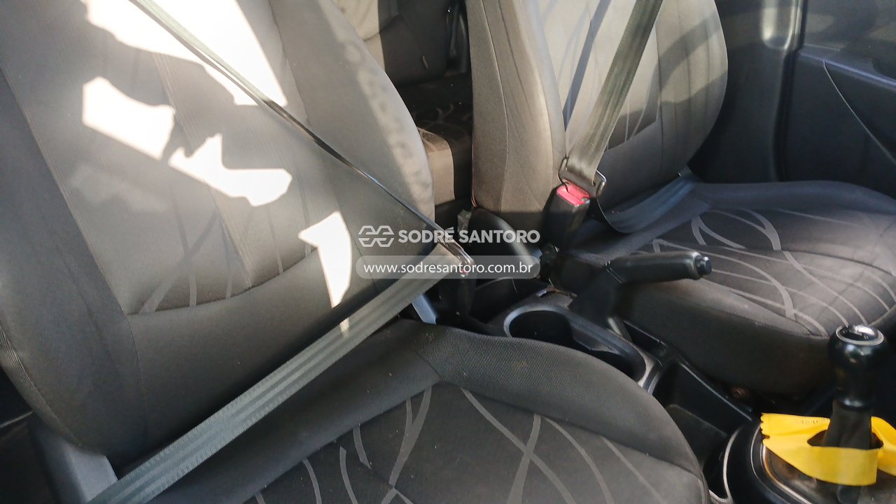 Hyundai Hb20 1.0 Comfort - 2015/2015 — foto 9 de 12