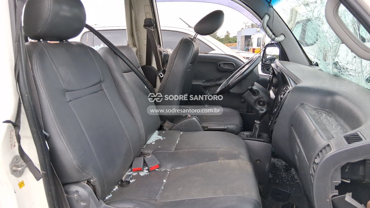 Kia Motors UK 2500 HD SC - 2011/2012 — foto 8 de 8