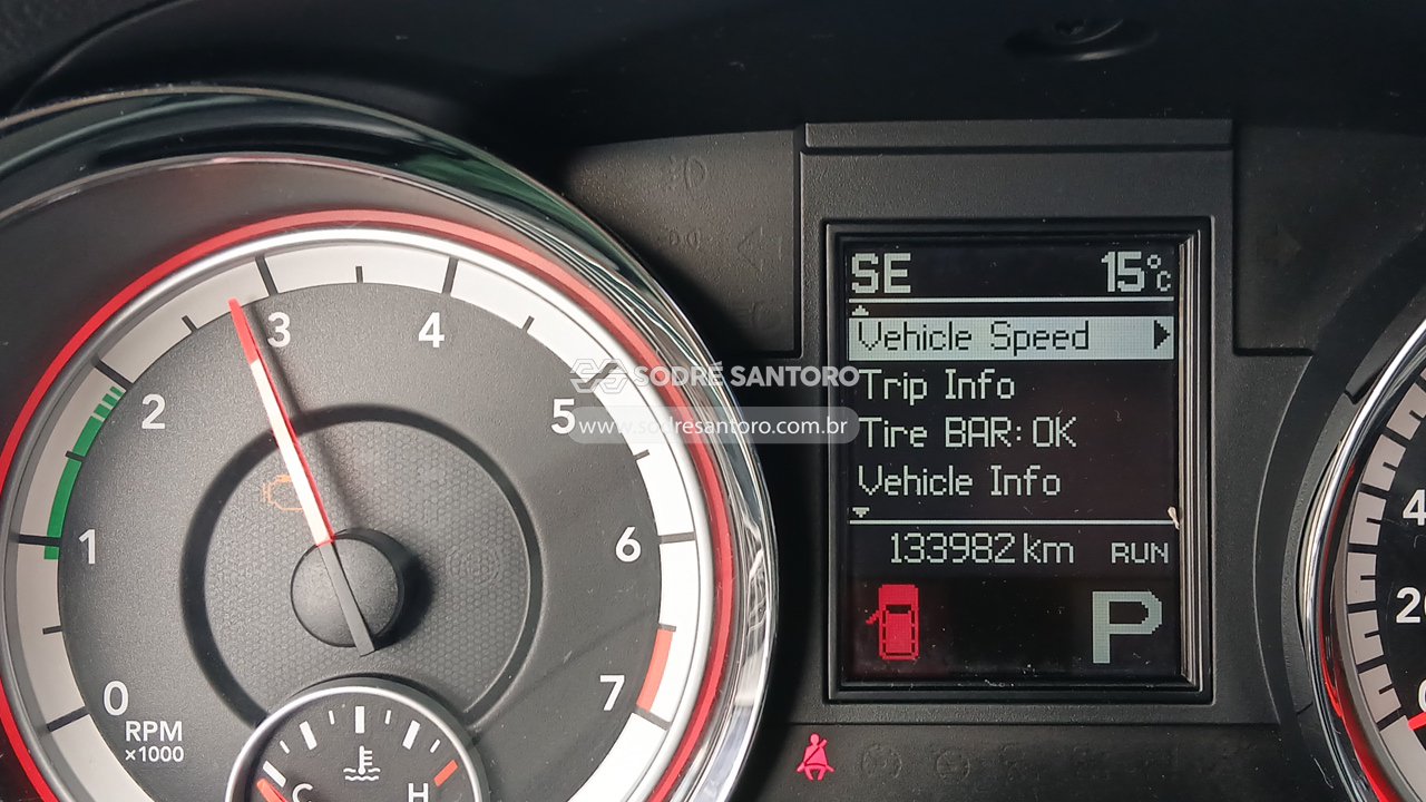 Dodge Durango Crew - 2013/2013 — foto 7 de 12
