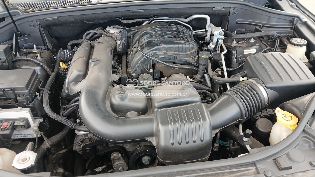 Dodge Durango Crew - 2013/2013 — foto 5 de 12