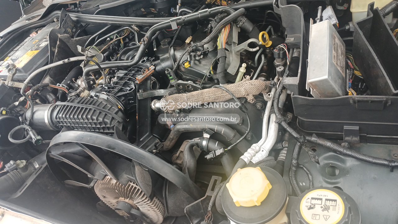 Land Rover Discovery 4 2.7 SE - 2009/2010 — foto 10 de 12