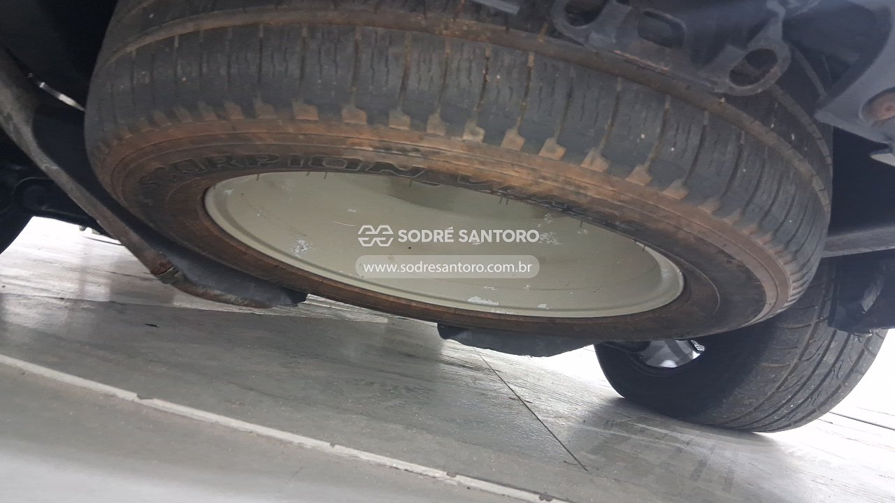 Land Rover Discovery 4 SE 3.0 - 2011/2012 — foto 10 de 12