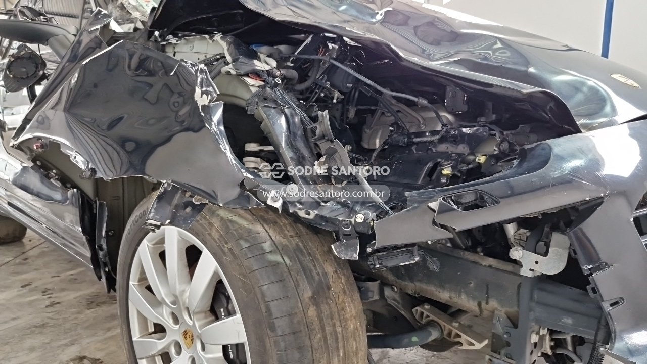 Porsche Cayenne V6 - 2015/2016 — foto 11 de 12
