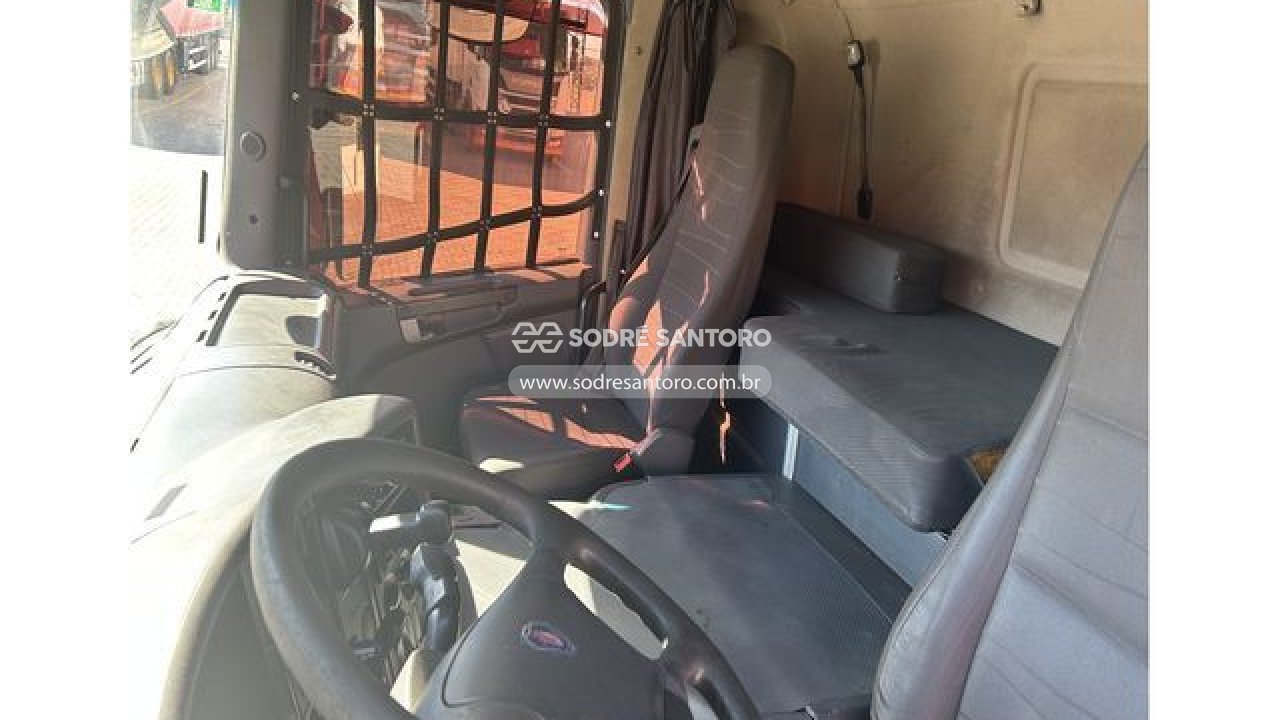 Scania P 310 B8x2 - 2012/2013 — foto 7 de 12
