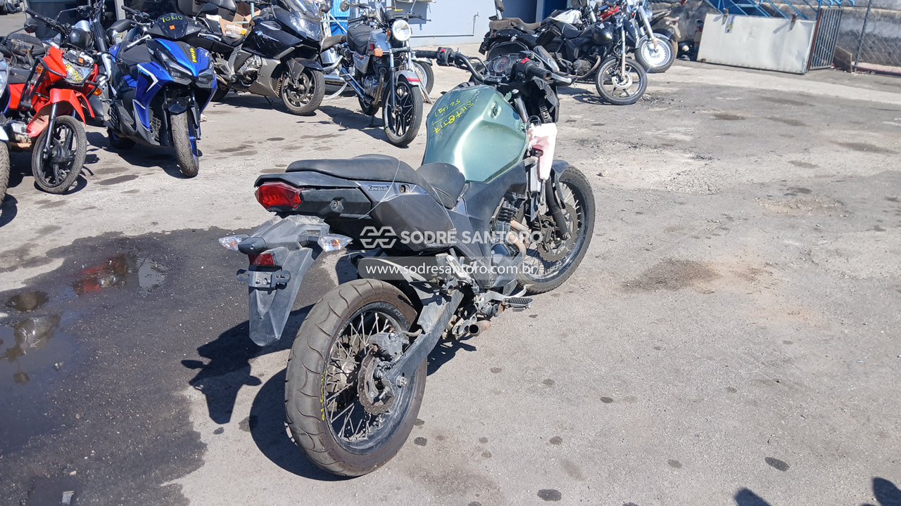 Kawasaki Versys-x 300 A - 2022/2023 — foto 4 de 11