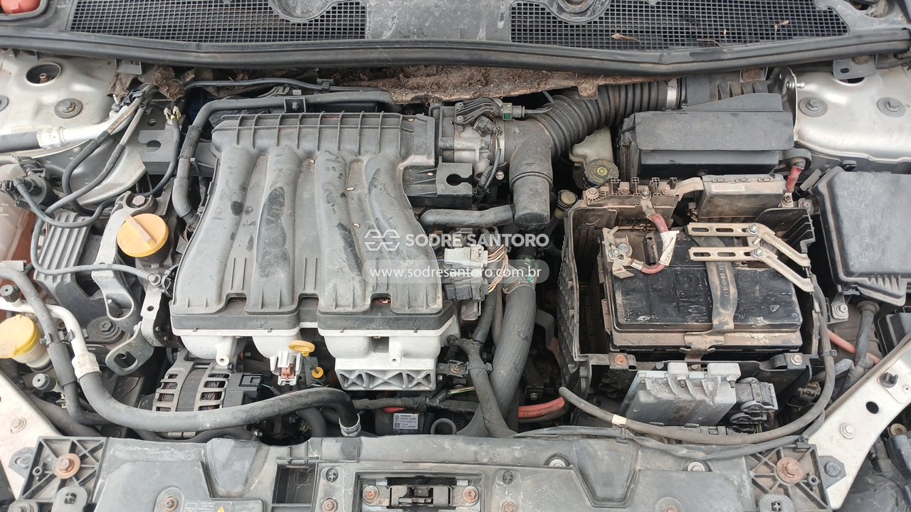 Renault Fluence Dyn 20a - 2013/2014 — foto 5 de 12