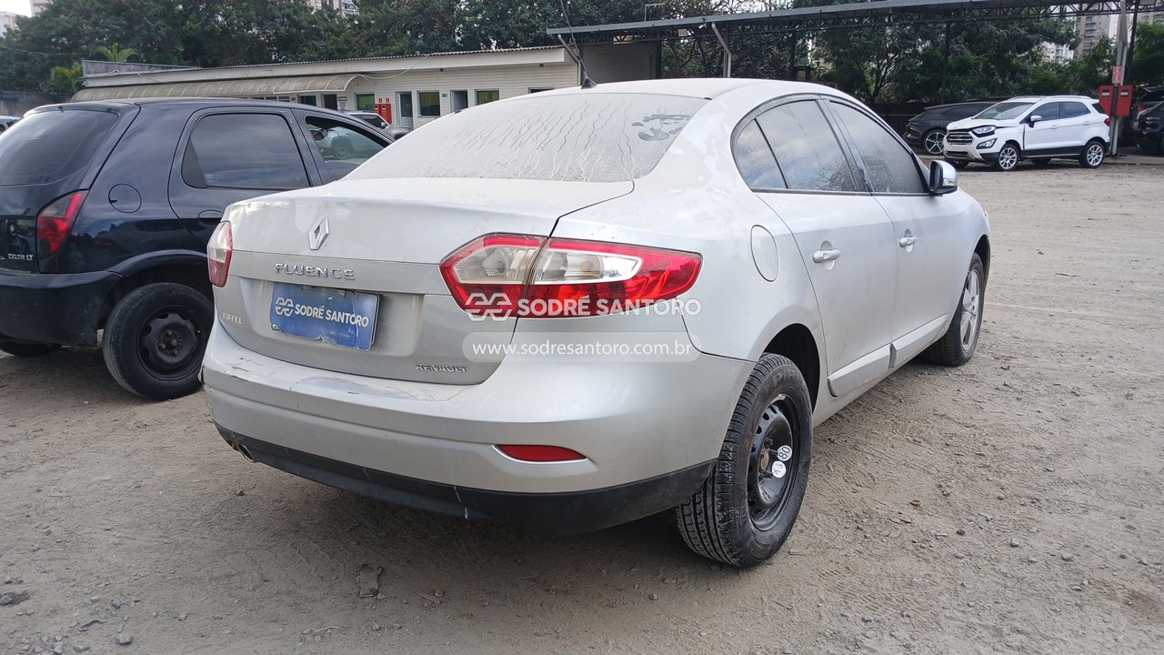 Renault Fluence Dyn 20a - 2013/2014 — foto 4 de 12