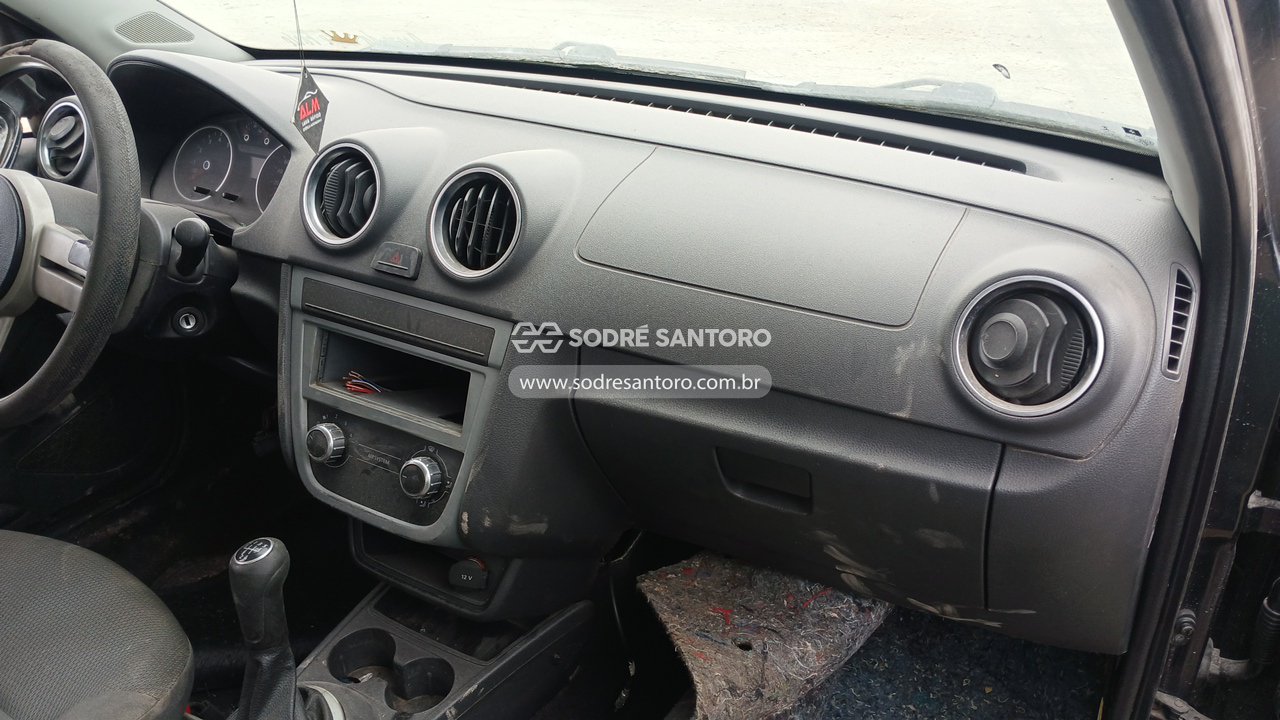 Volkswagen Gol 1.0 - 2009/2010 — foto 7 de 12