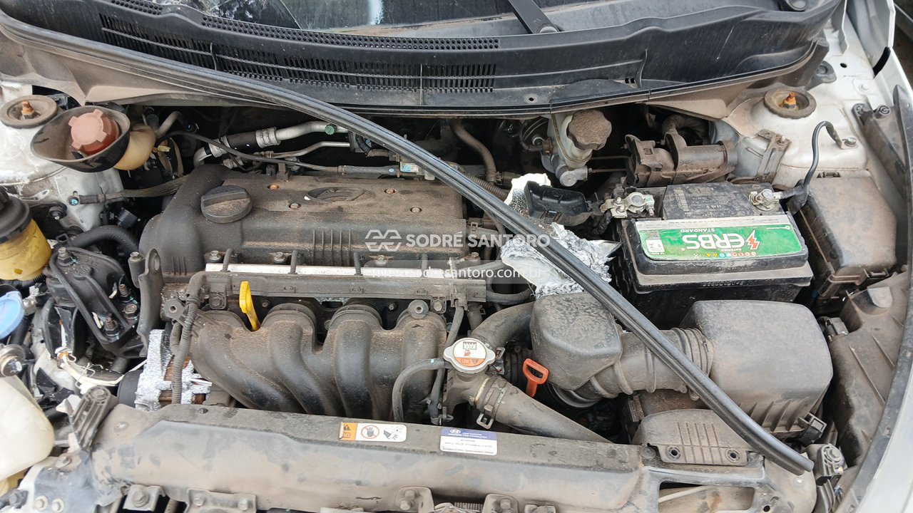 Hyundai Hb20s 1.6a 1.6a - 2013/2014 — foto 5 de 12