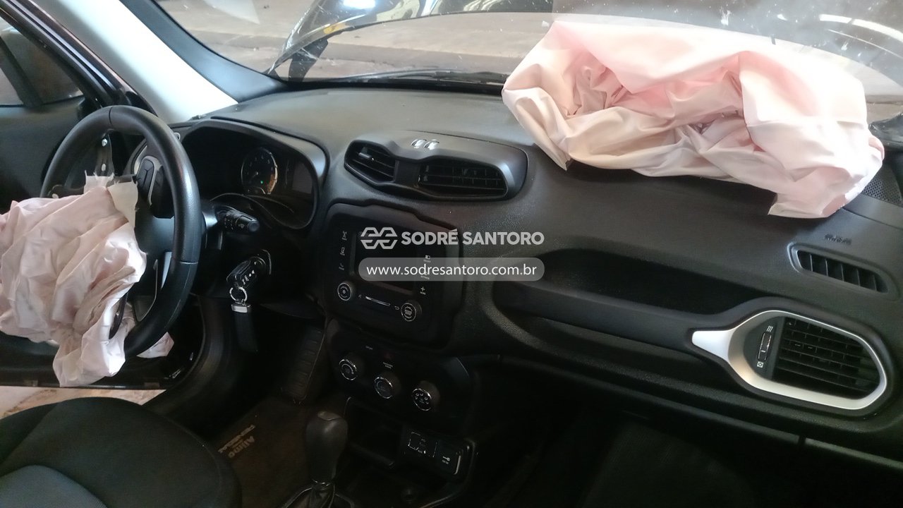 Jeep Renegade Sport AT - 2018/2019 — foto 6 de 12