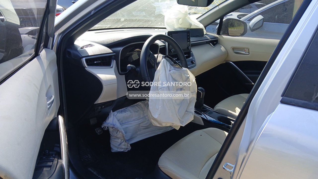 Toyota Corolla Cross Xrx Hybrid - 2021/2022 — foto 6 de 12