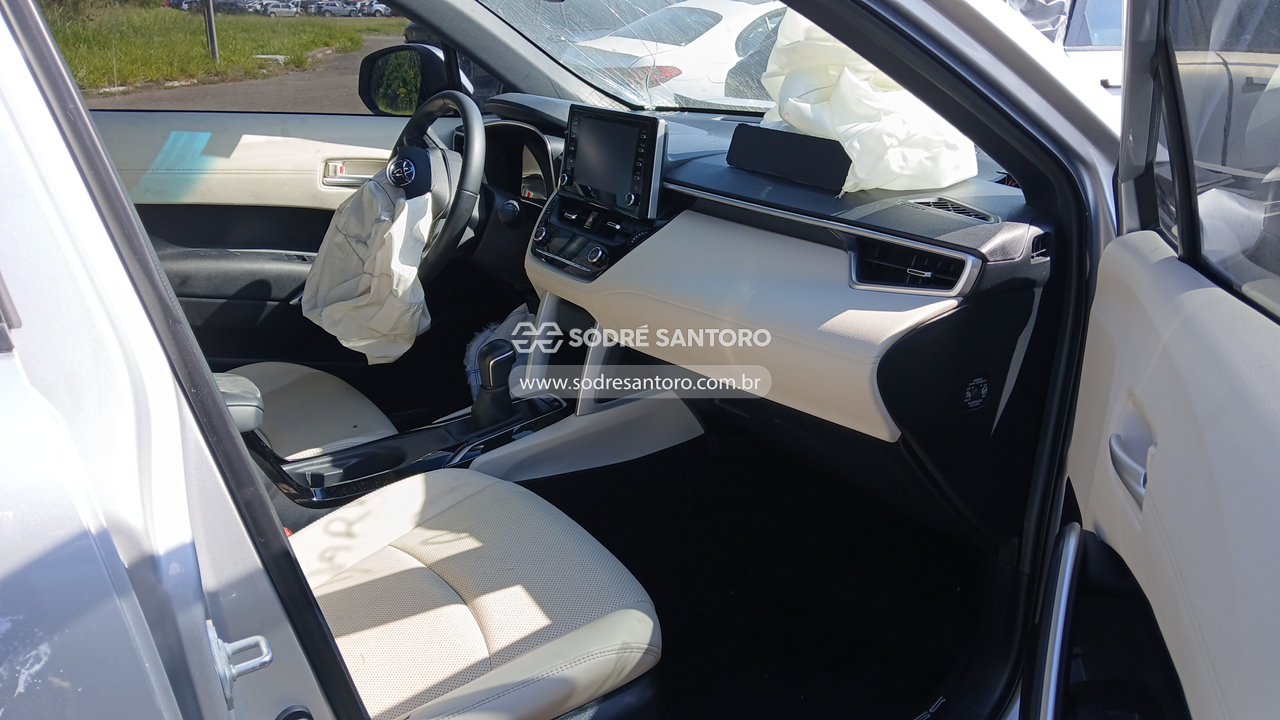 Toyota Corolla Cross Xrx Hybrid - 2021/2022 — foto 7 de 12