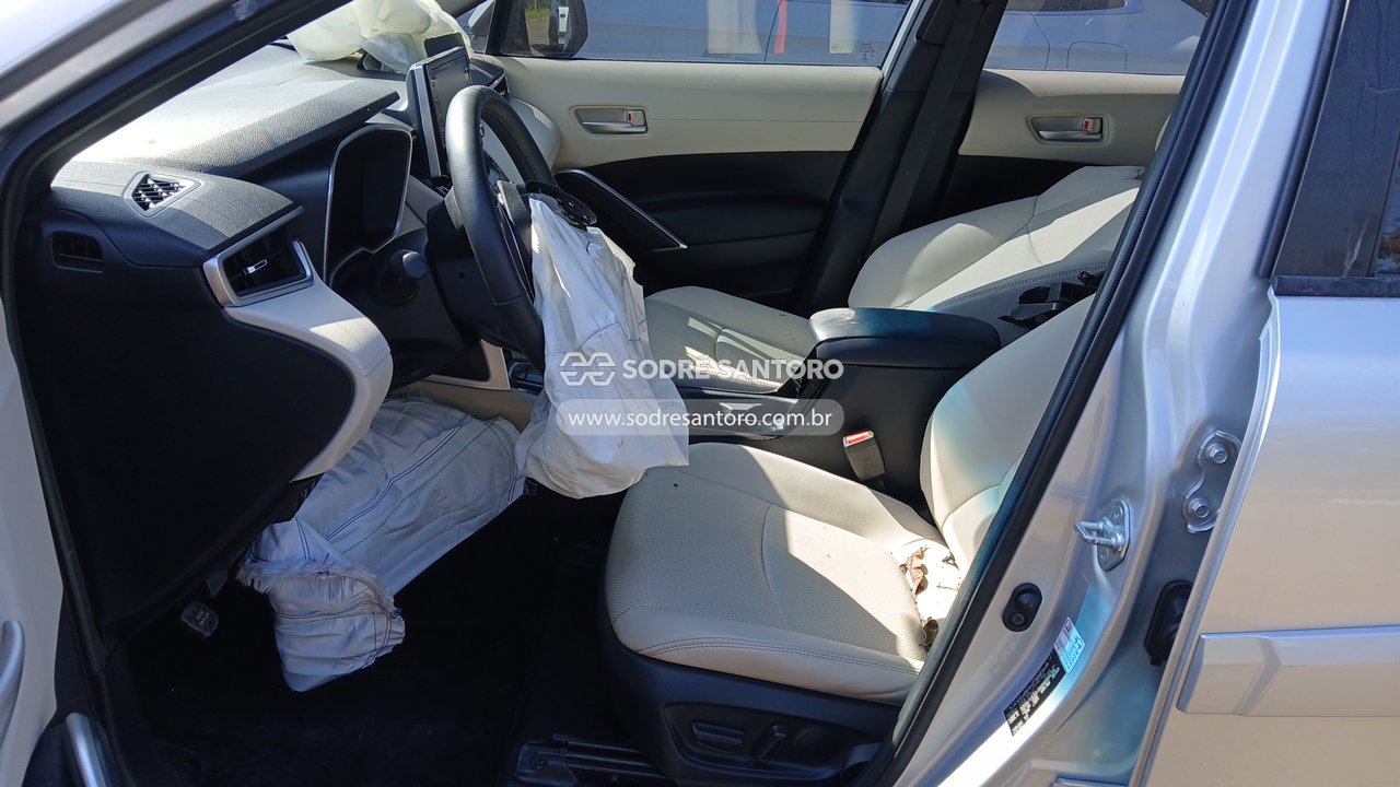 Toyota Corolla Cross Xrx Hybrid - 2021/2022 — foto 8 de 12