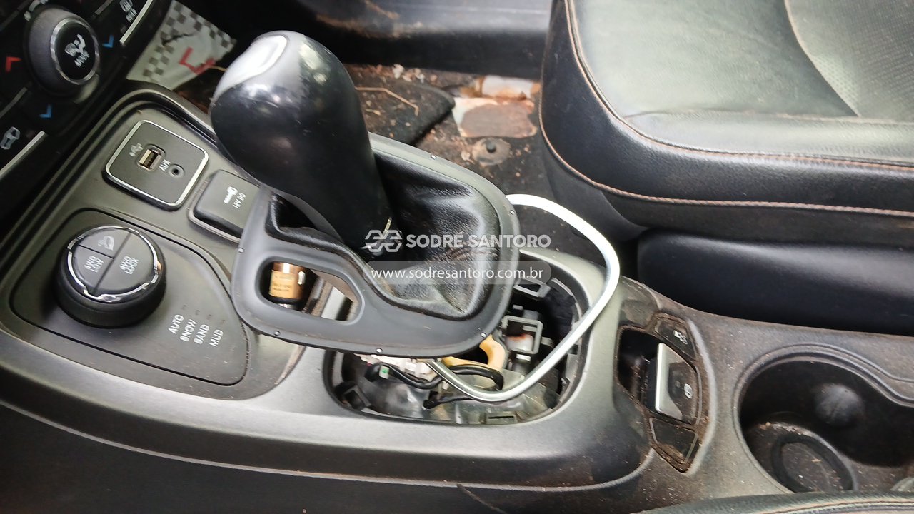 Jeep Compass Longitude - 2017/2017 — foto 11 de 12