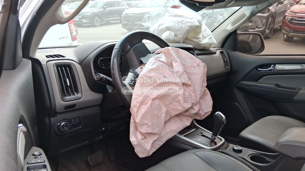 Chevrolet S10 Ltz - 2020/2021 — foto 6 de 9