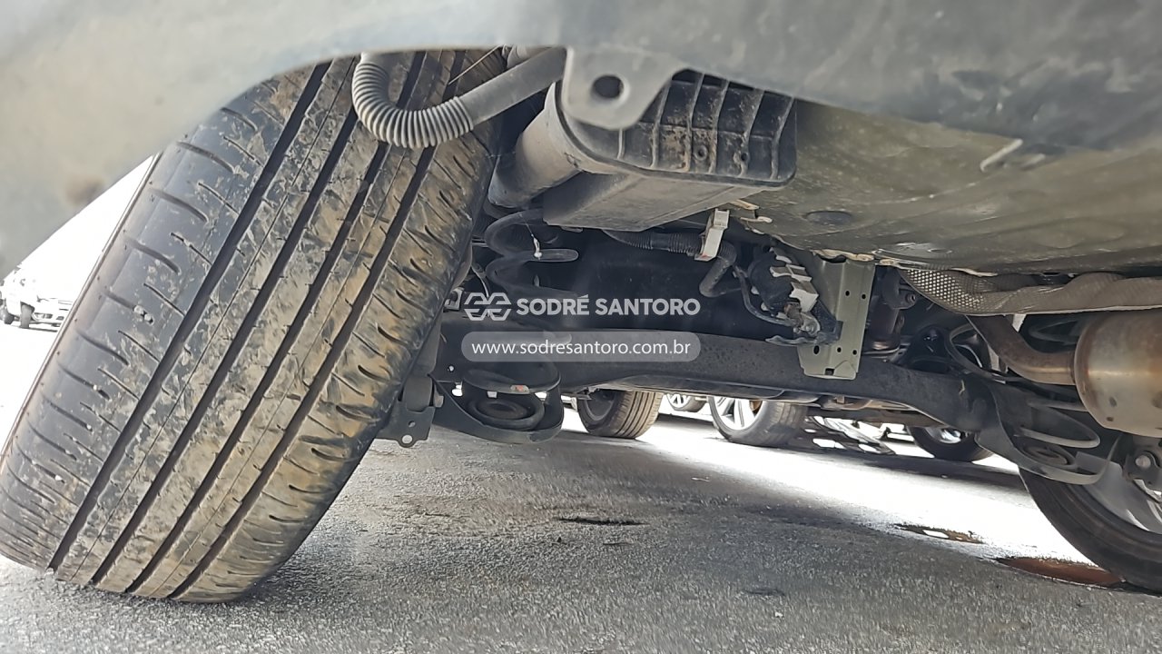Toyota Corolla Cross Xrx Hybrid - 2025/2026 — foto 12 de 12