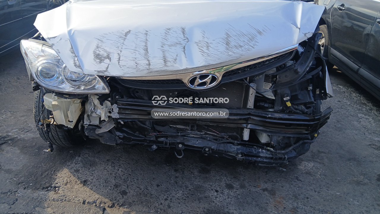 Hyundai I30 2.0 - 2009/2010 — foto 12 de 12