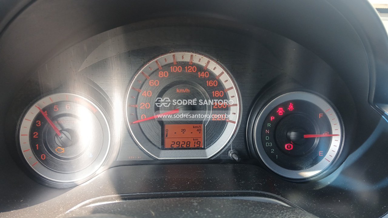 Honda City LX Flex - 2011/2011 — foto 7 de 12