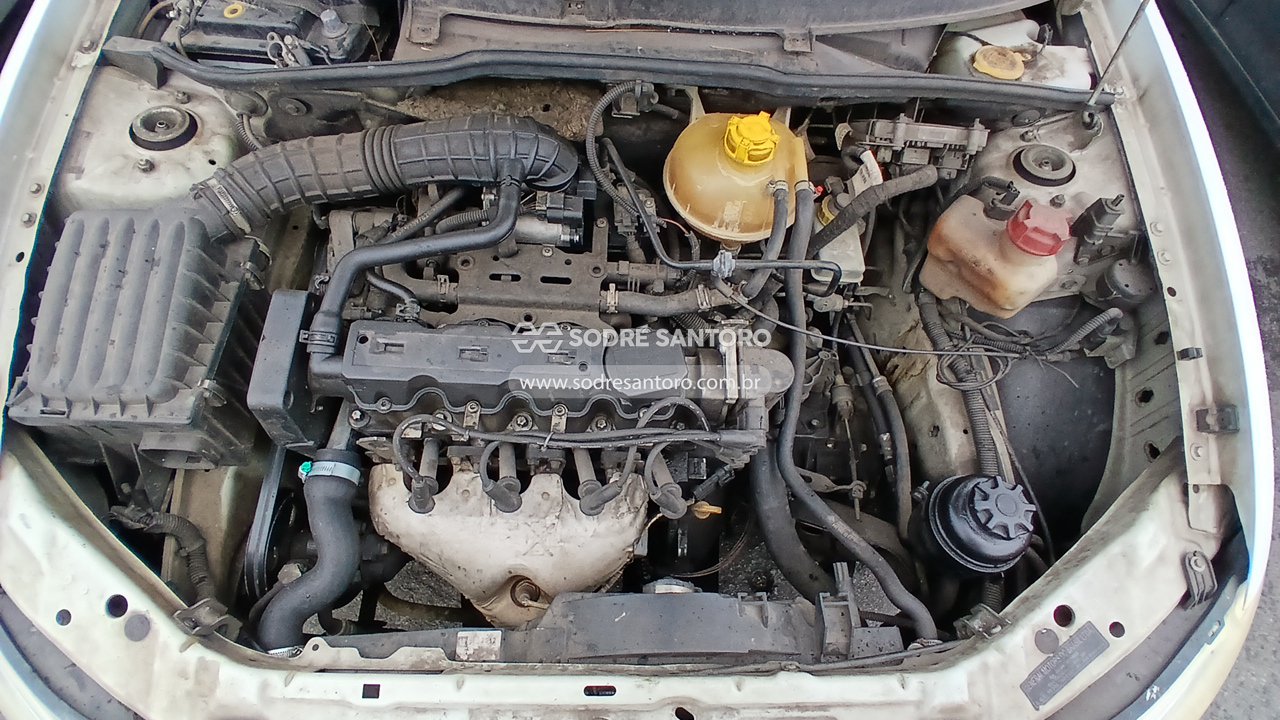 Chevrolet Classic LS - 2012/2013 — foto 5 de 12