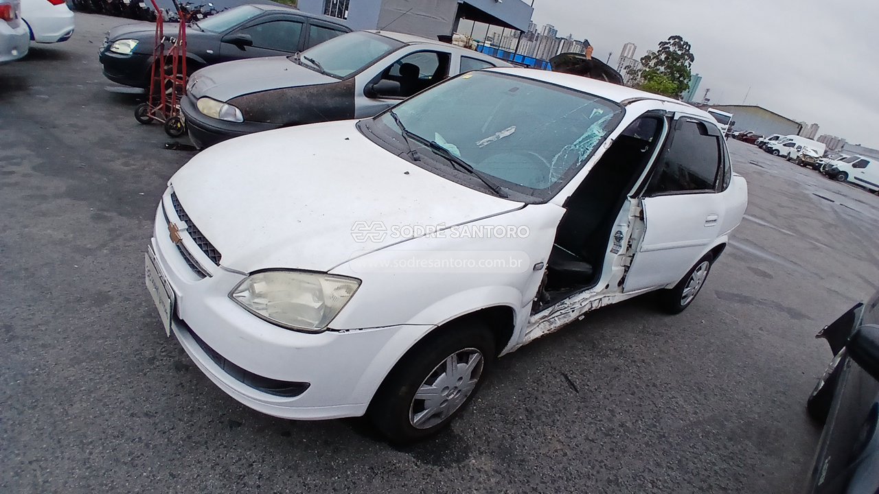 Chevrolet Classic LS - 2012/2013 — foto 3 de 12