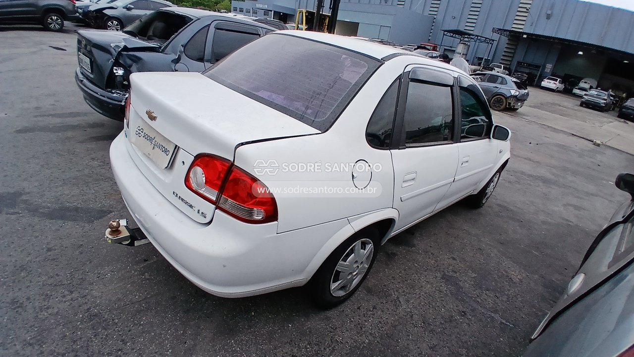 Chevrolet Classic LS - 2012/2013 — foto 4 de 12