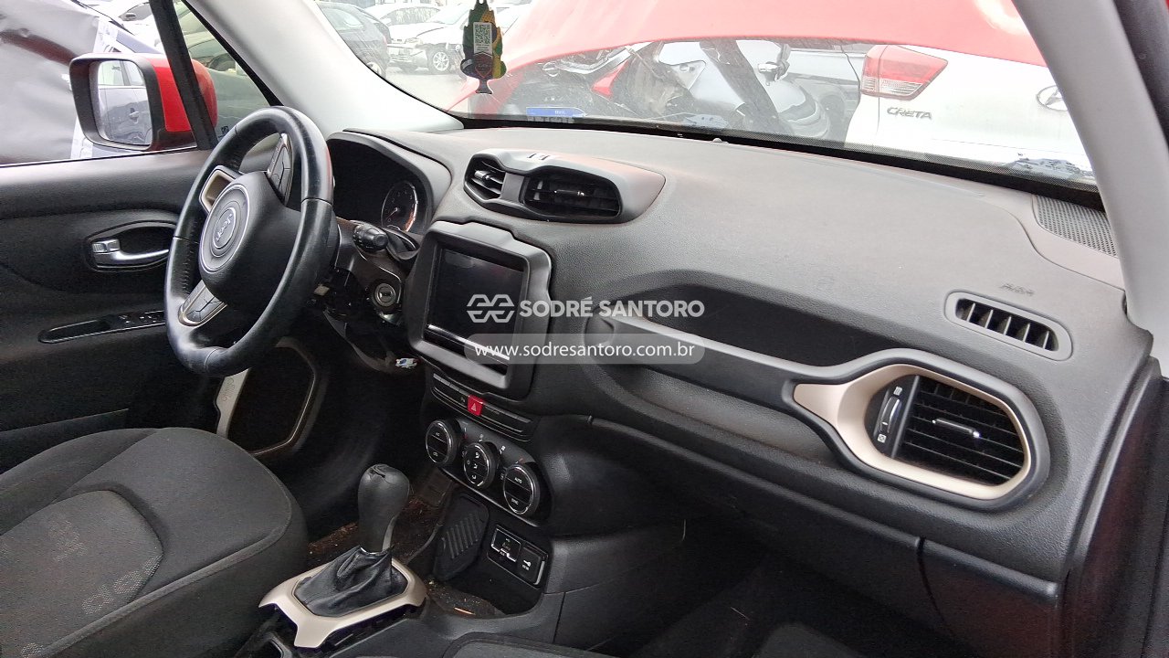Jeep Renegade Lngtd AT - 2016/2016 — foto 8 de 12