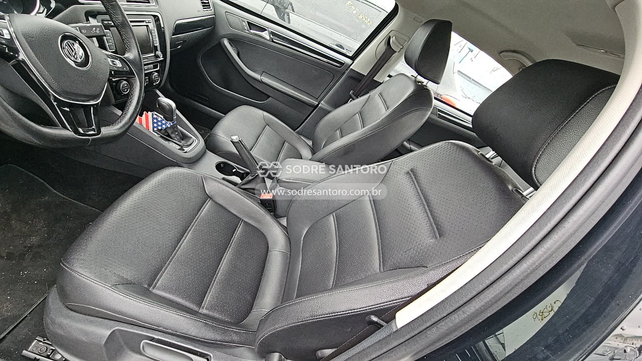 Volkswagen Jetta HL AD - 2015/2015 — foto 9 de 12