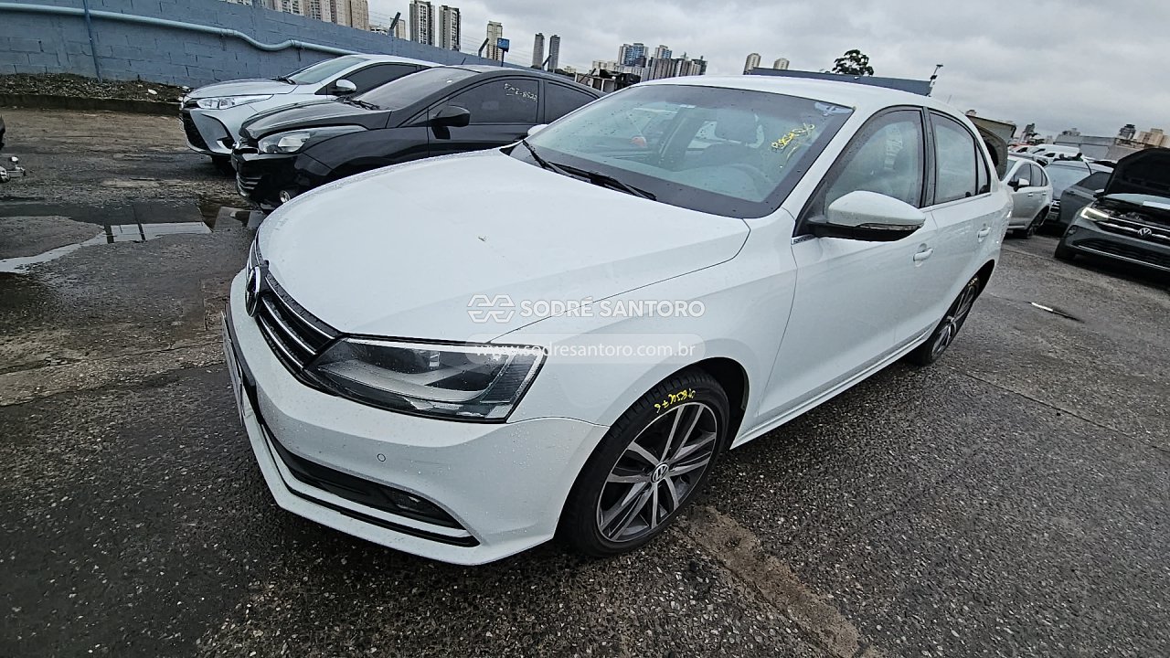Volkswagen Jetta HL AD - 2015/2015 — foto 3 de 12