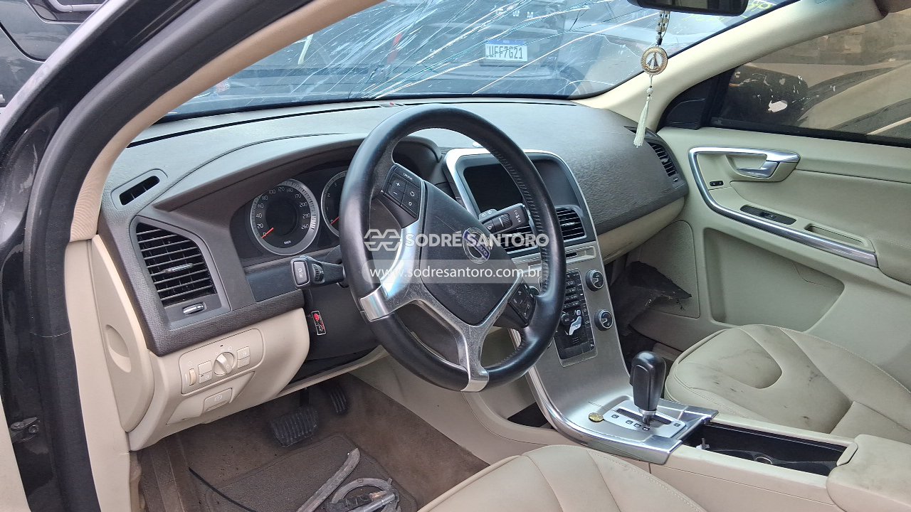 Volvo Xc60 3.0t Top - 2011/2012 — foto 6 de 8